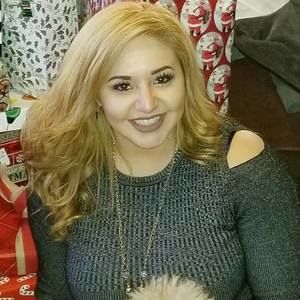 Meet your Posher, Vanessa